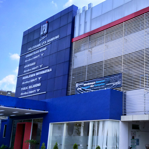 Gedung Kampus Utama Politeknik LP3I Bandung